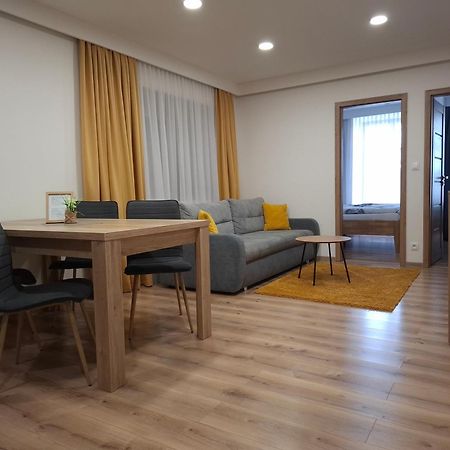 Apartmany Lumi Veľký Slavkov Esterno foto