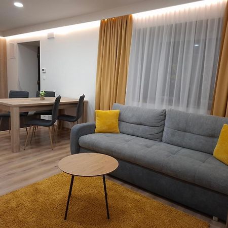 Apartmany Lumi Veľký Slavkov Esterno foto