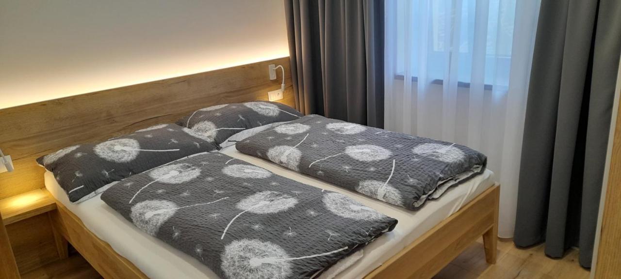 Apartmany Lumi Veľký Slavkov Esterno foto