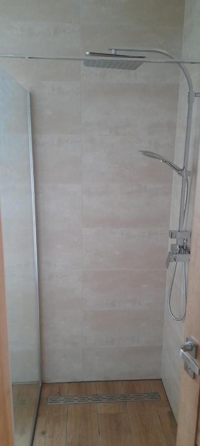 Apartmany Lumi Veľký Slavkov Esterno foto