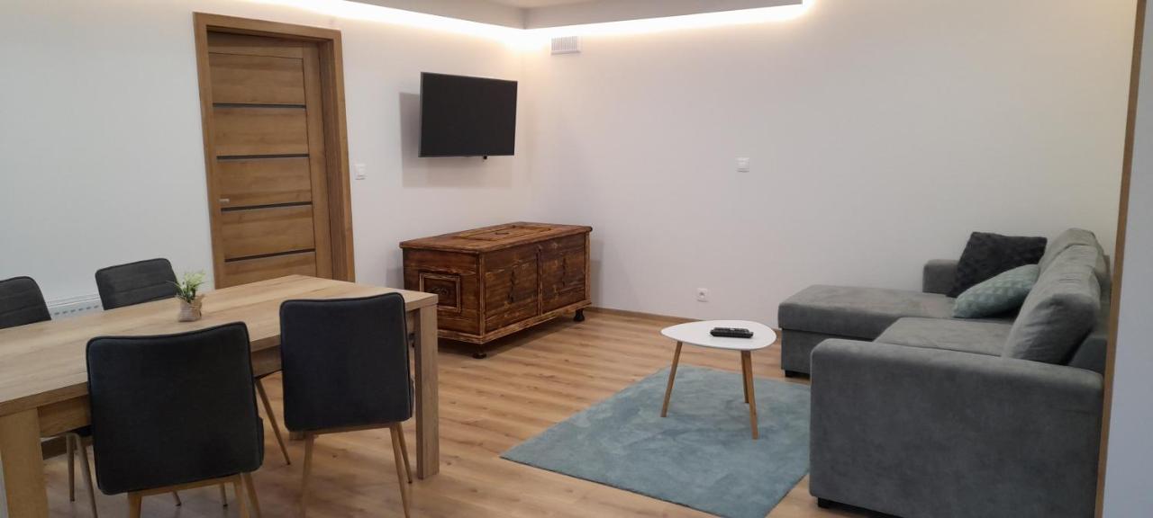 Apartmany Lumi Veľký Slavkov Esterno foto