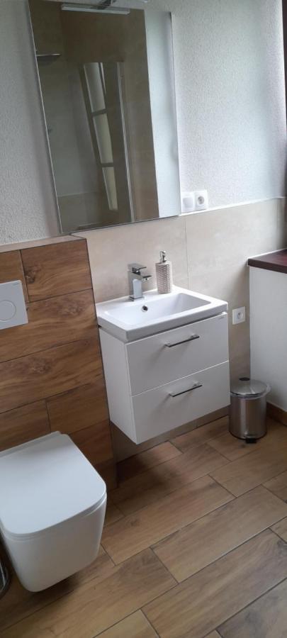 Apartmany Lumi Veľký Slavkov Esterno foto