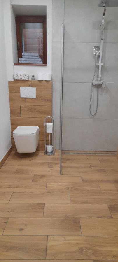 Apartmany Lumi Veľký Slavkov Esterno foto