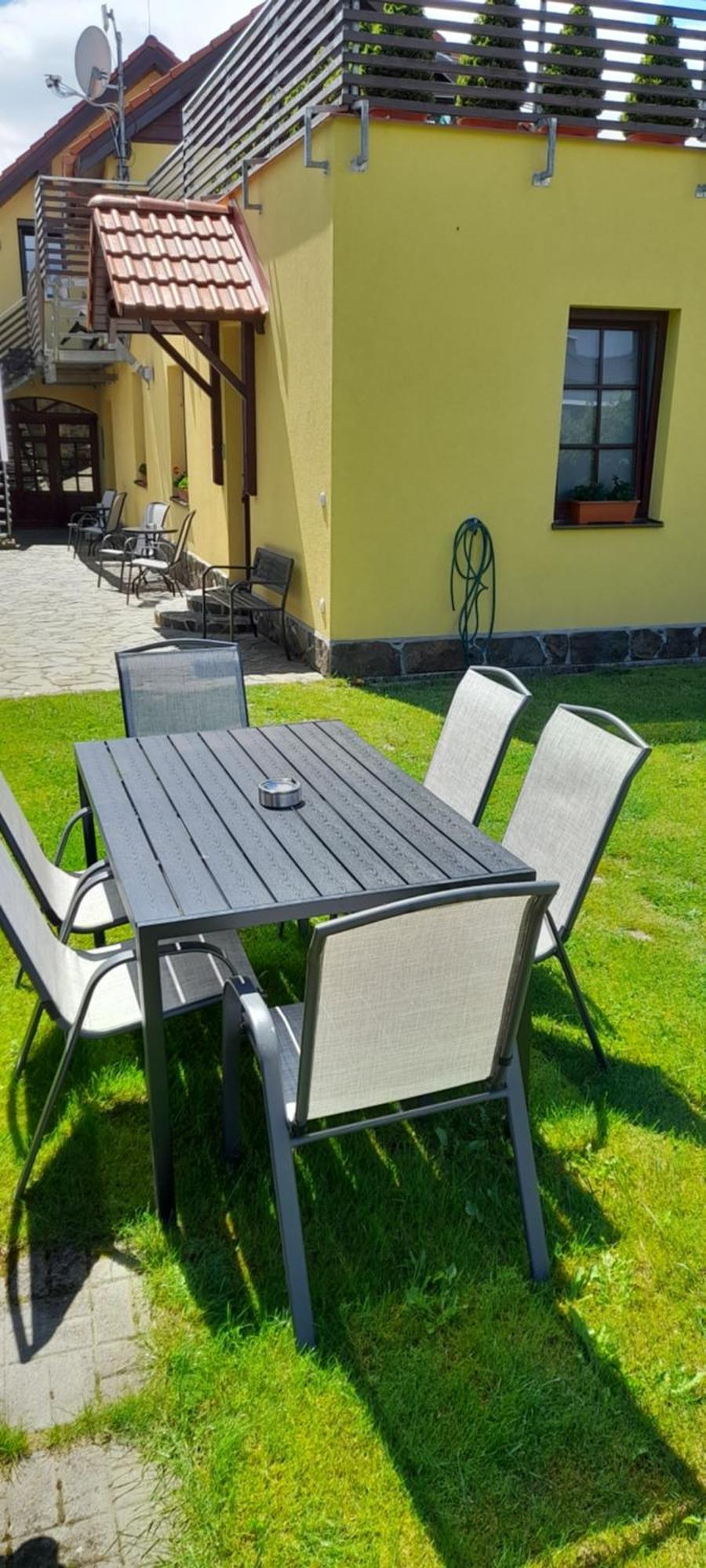 Apartmany Lumi Veľký Slavkov Esterno foto
