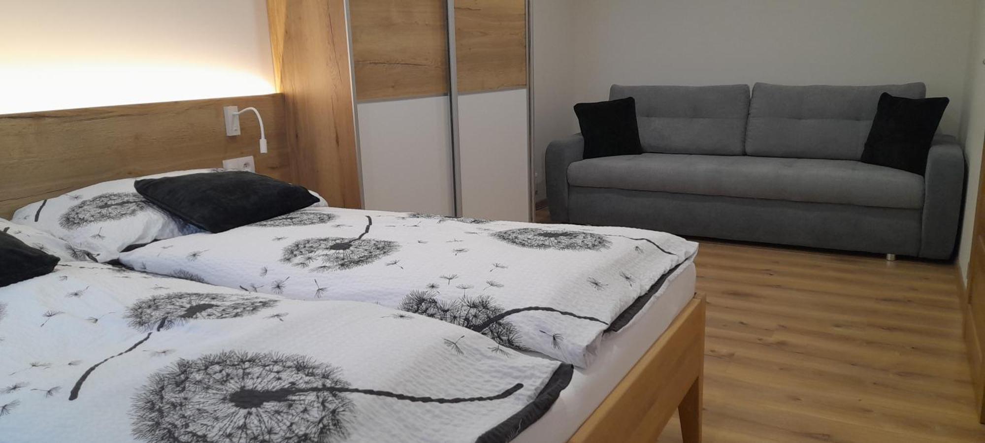 Apartmany Lumi Veľký Slavkov Esterno foto