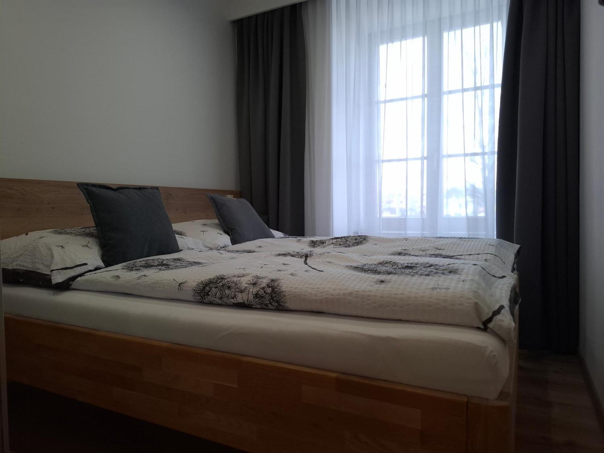 Apartmany Lumi Veľký Slavkov Esterno foto